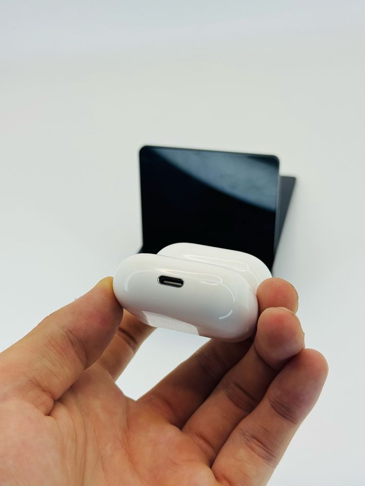 Air Pods 4 Аир подс 4  оргинал в идеальном состояний