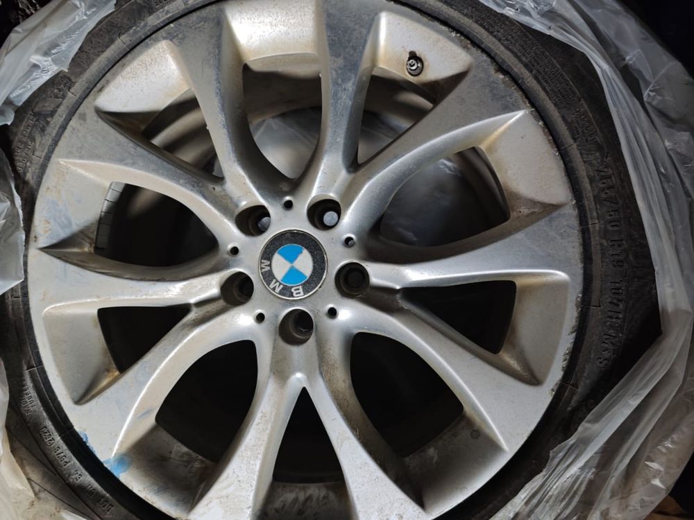 Комплект летних титановых дисков R19 на BMW