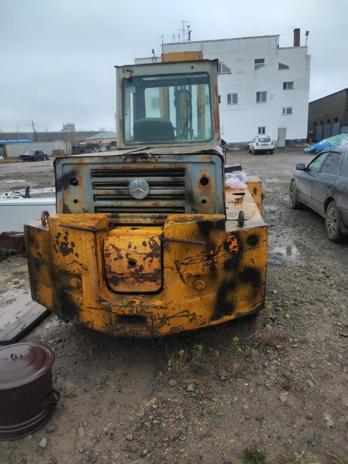 Продам вилковый погрузчик