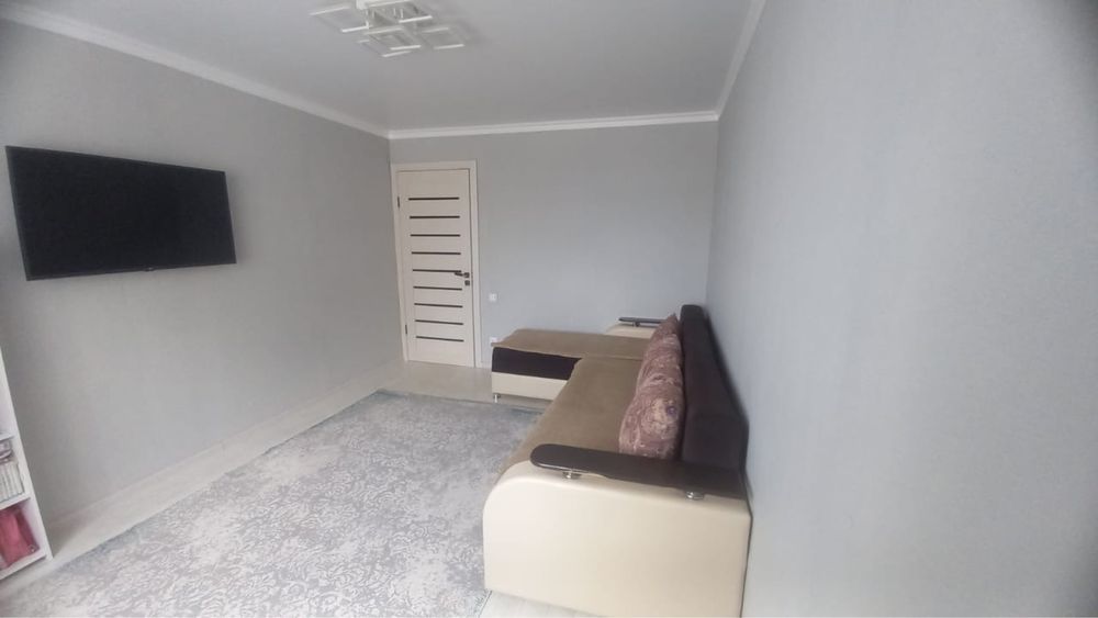 Продам 2 комнатную квартиру