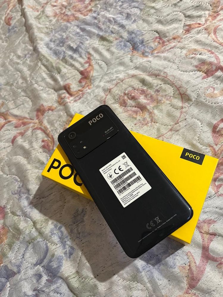 Продам смартфон poco m4