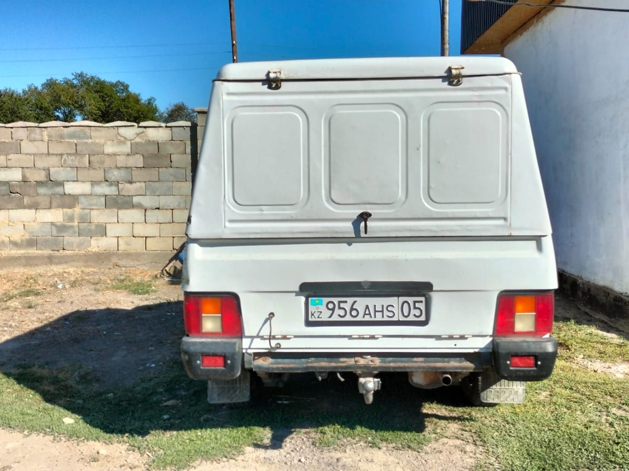 Продается ИЖ  2717