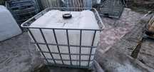 Продам тонник кубовый (IBC пластик)
