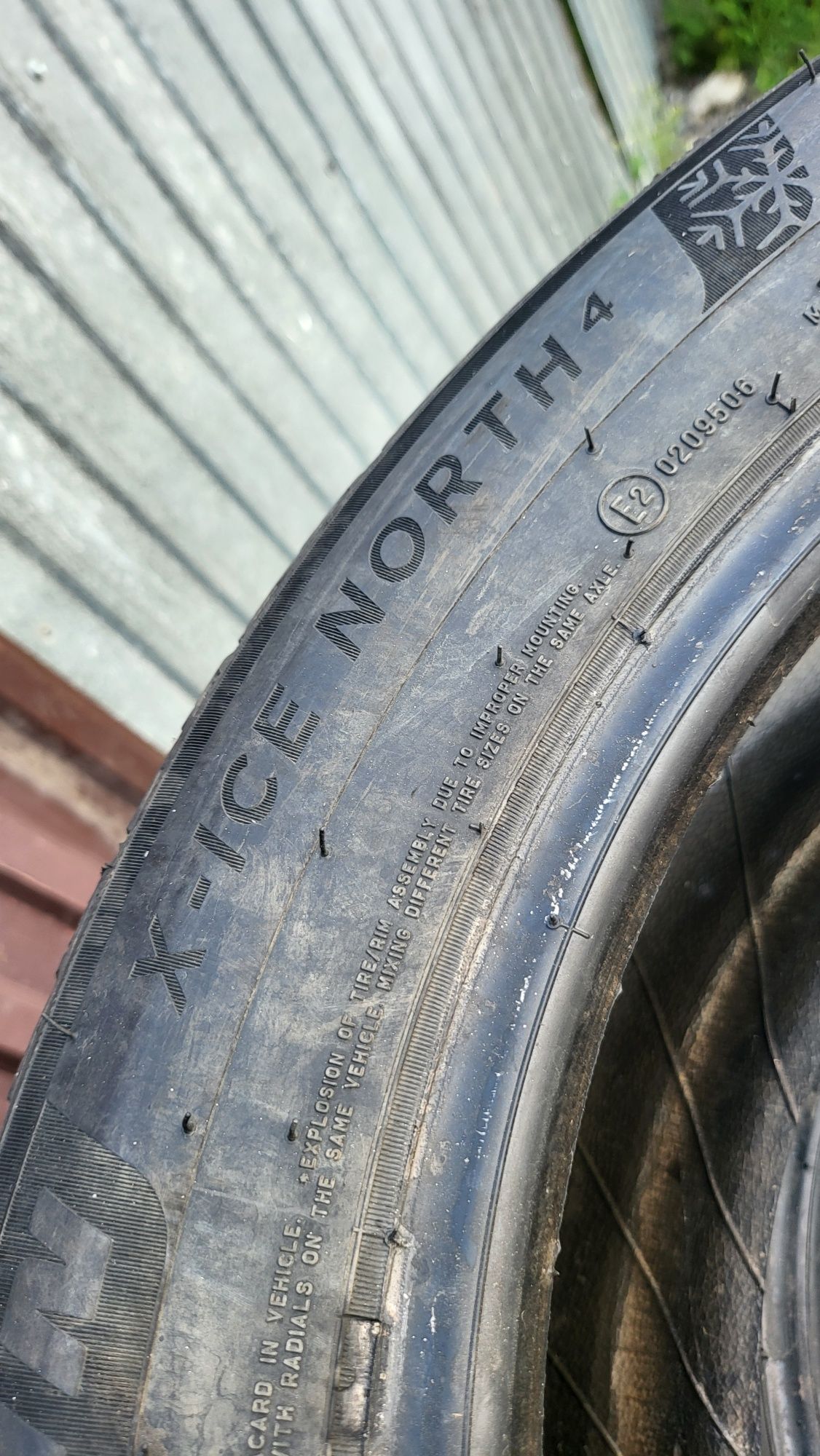 195 60 r15 michelin x Ice north 4
