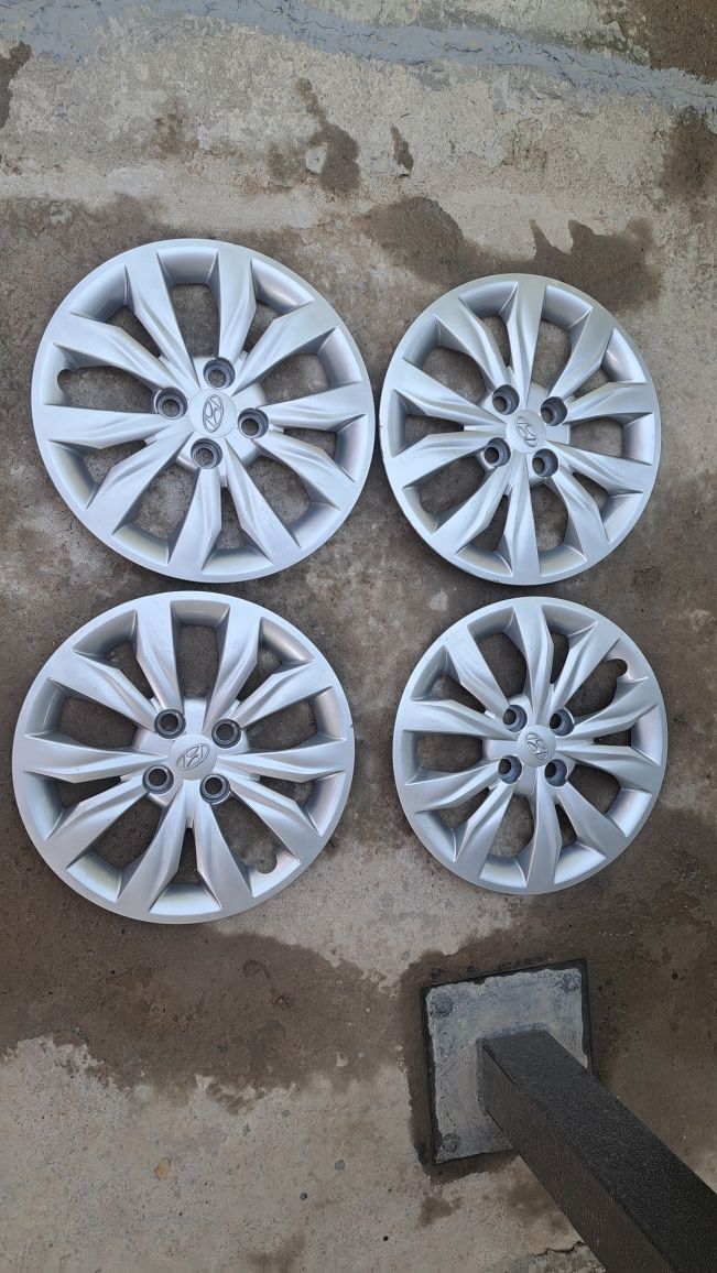 Калпаки для колес(Hyundai accent)