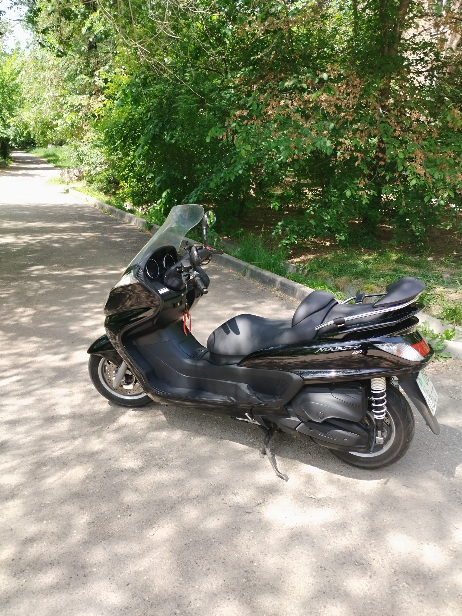 Yamaha majesty 400