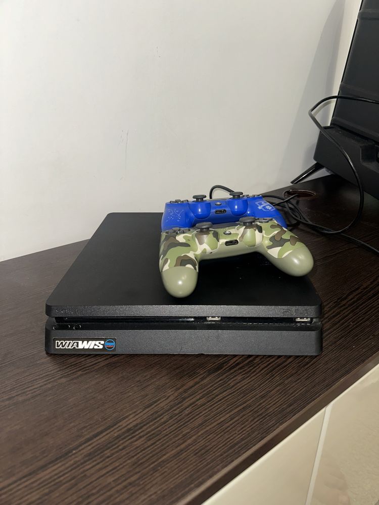 PS4 от одного владельца срочная продажа