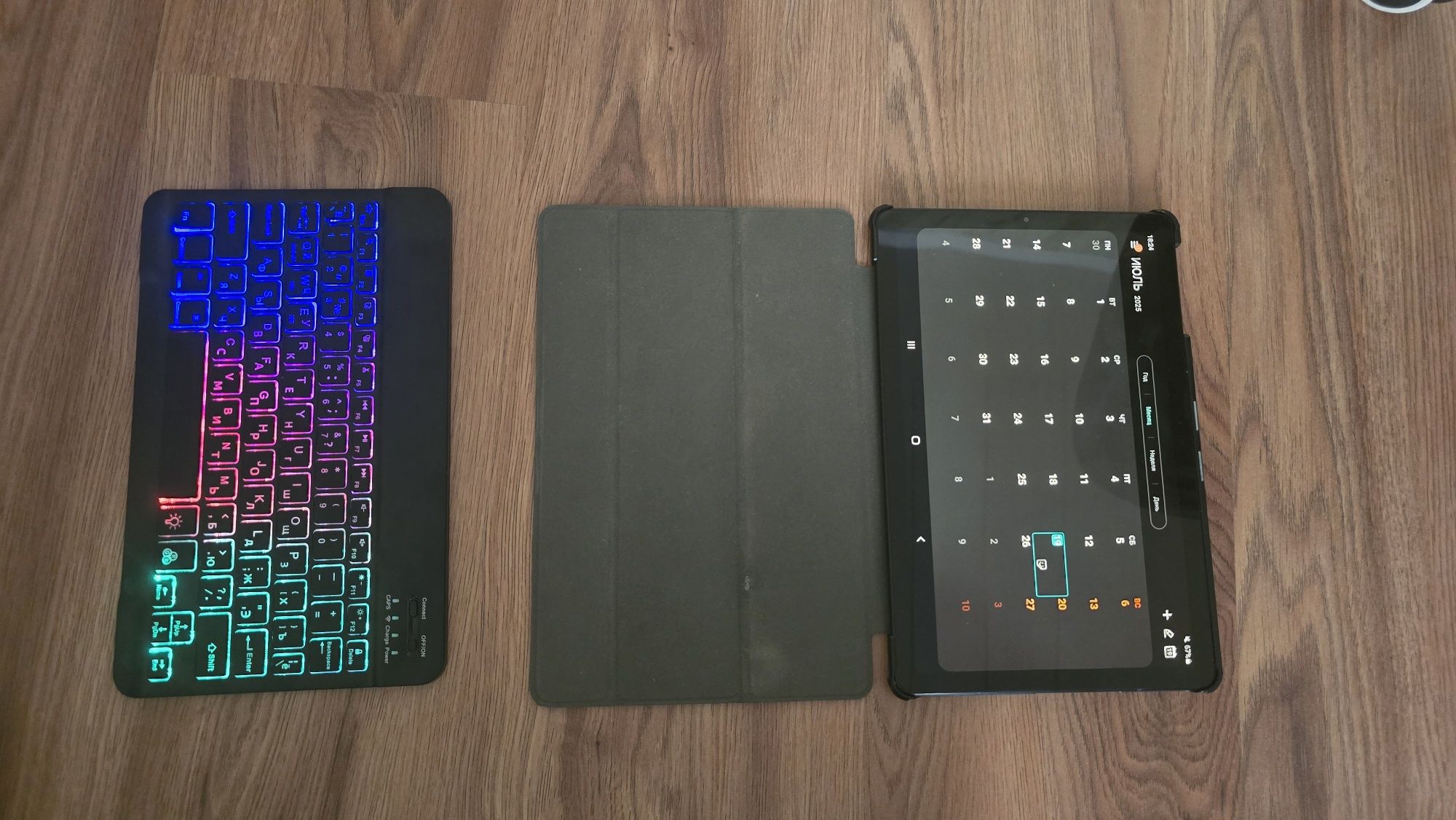 Galaxy Tab S4 64gb+чехол+клавиатура