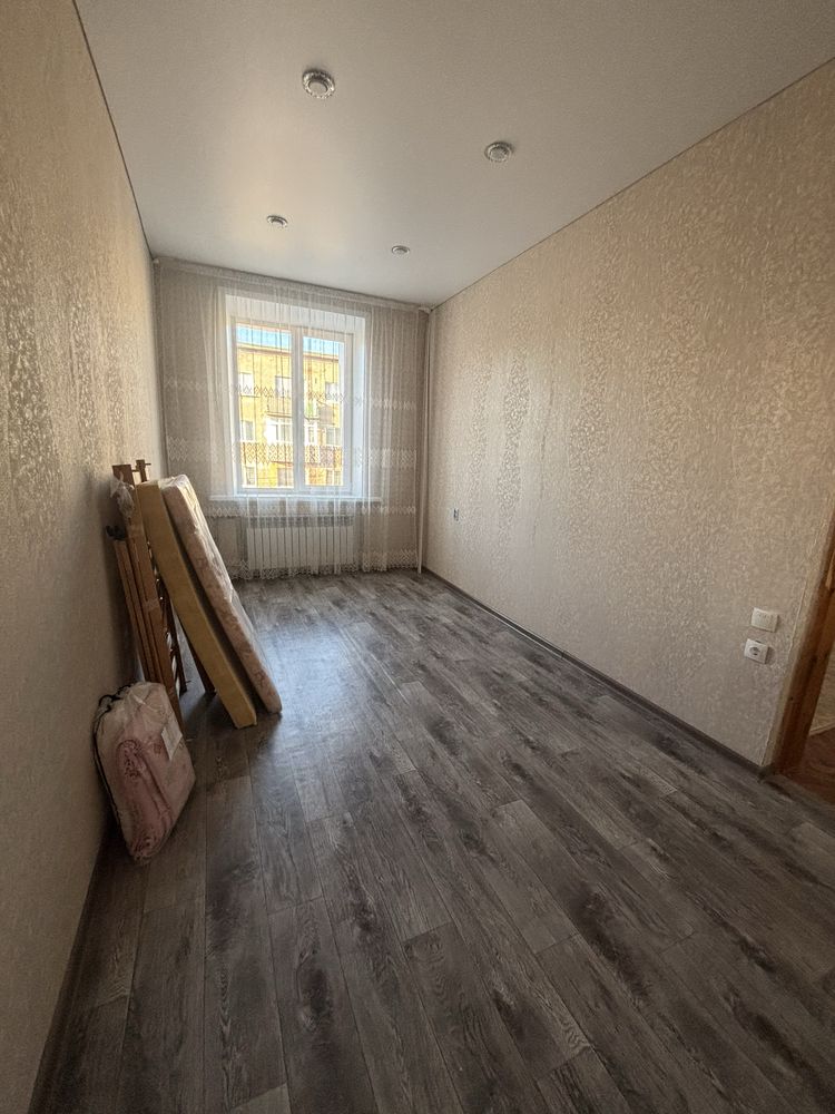 Срочно продам 4х комнатную квартиру