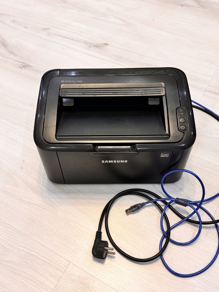 Продам Принтер Samsung Monochrome LaserPrint ML-1665