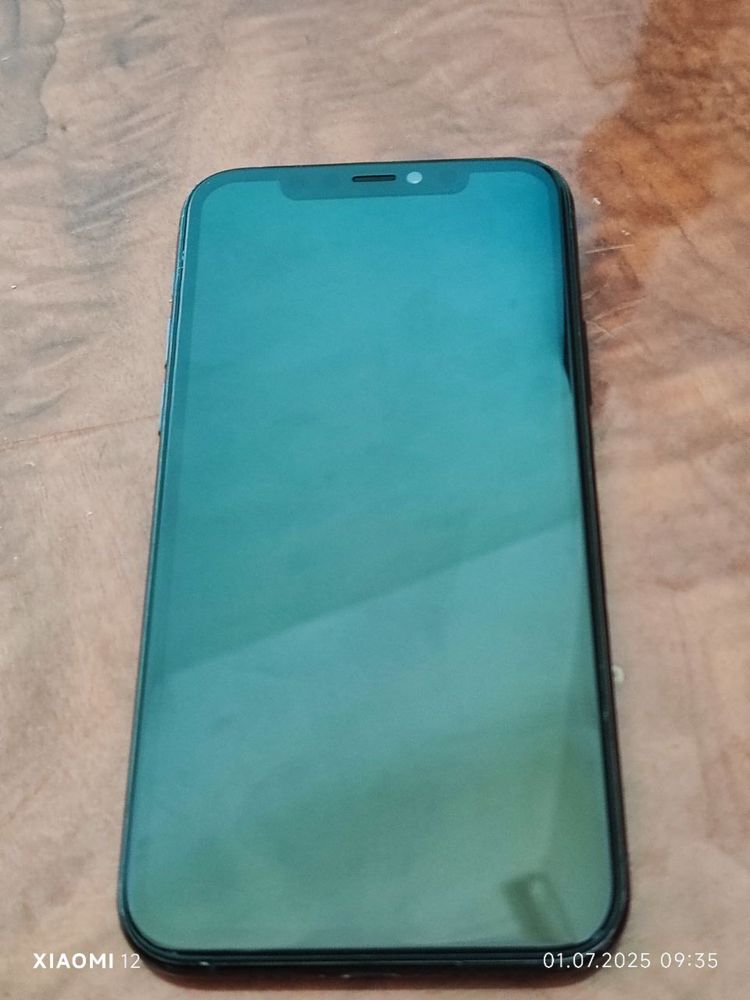 IPhone 11 Pro…..