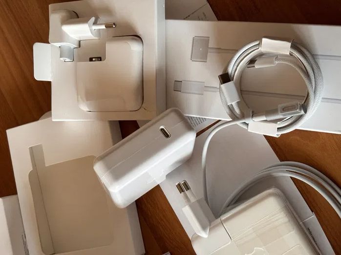 к макбуку для Magsafe или от Type-c Зарядка, блок питания, щнур