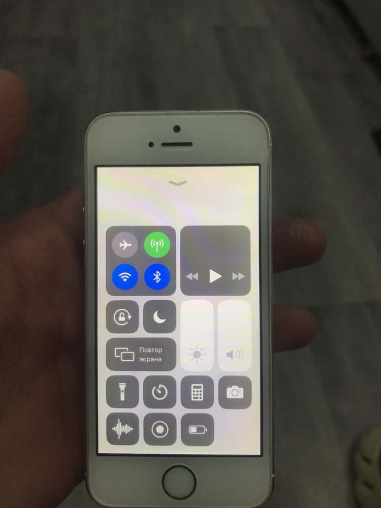 iPhone 5S , 16 гб
