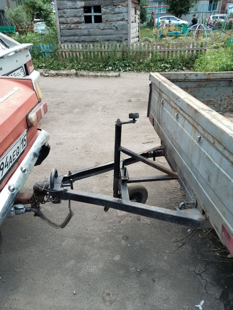Продам москвич с прицепом
