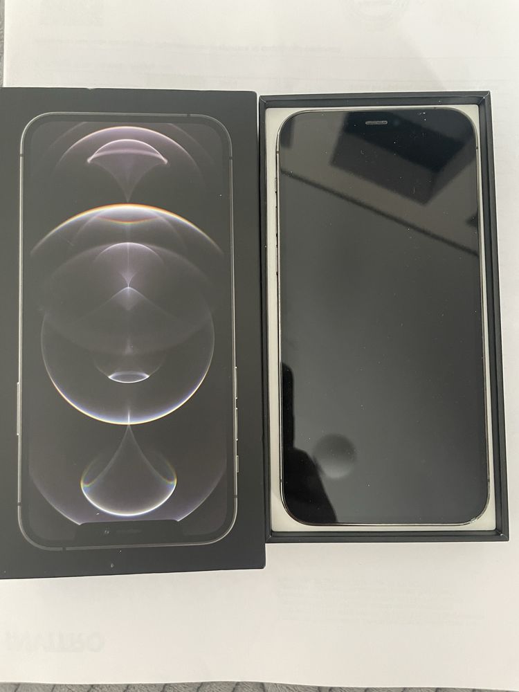 Iphone 12 Pro с коробкой