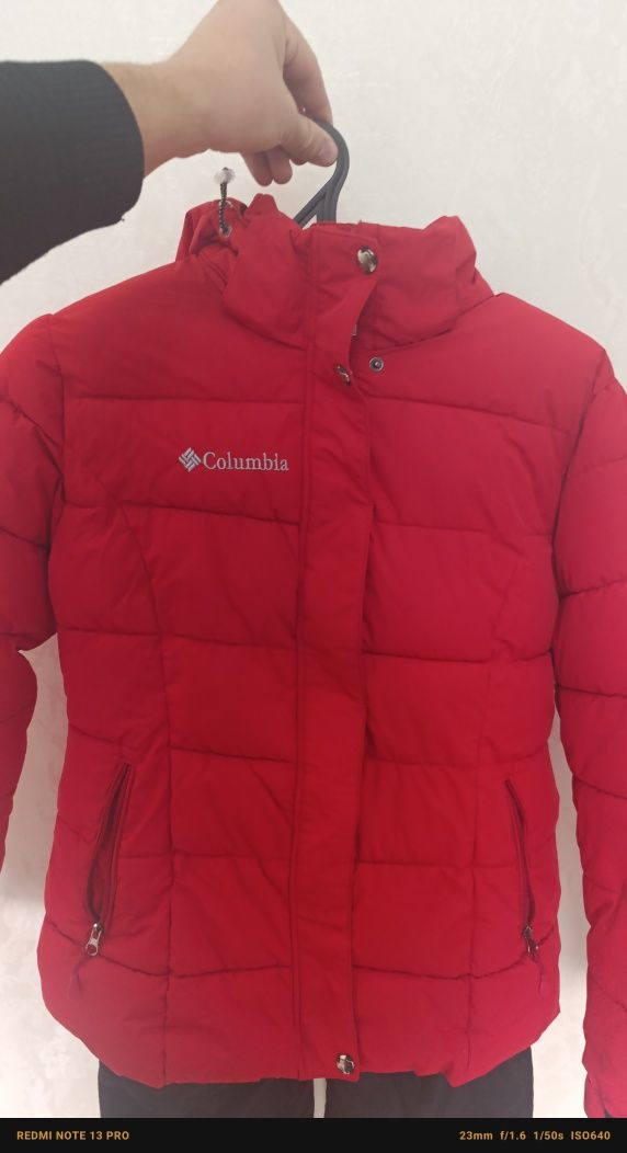 Продам куртку пуховик верхнюю о горнолыжный костюм columbia
