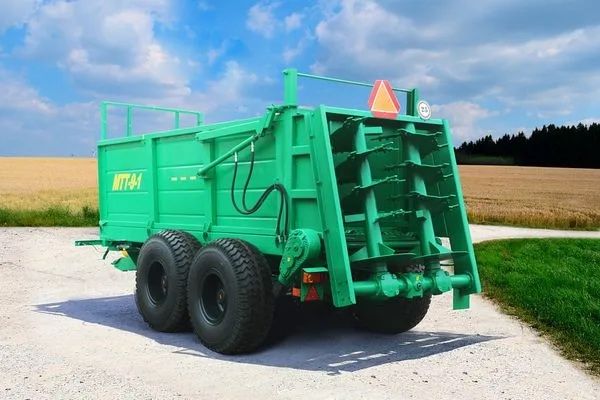 Разбрасыватели удобрений органических МТТ и МТУ (навозоразбрасыватели)