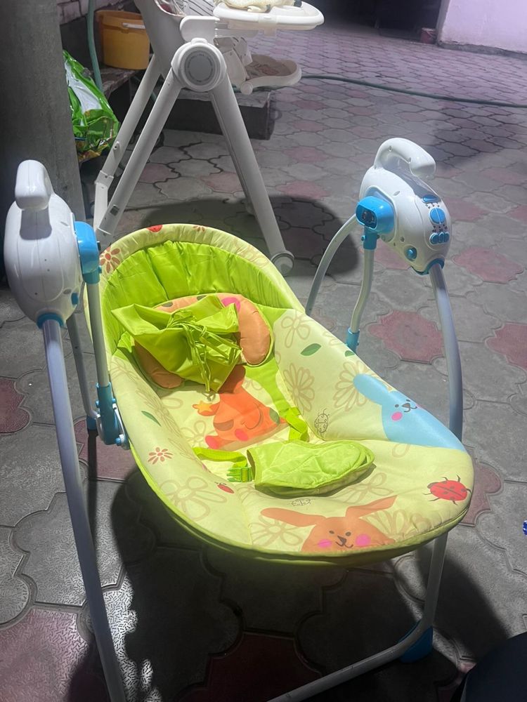 Качеля детский , с рождения