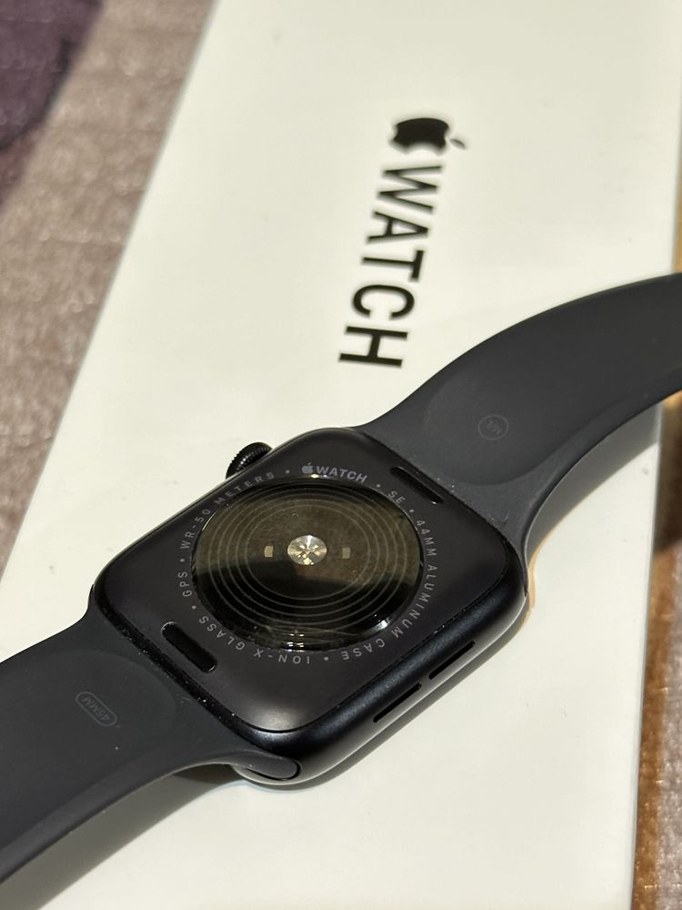 Apple watch SE 2gen 44mm