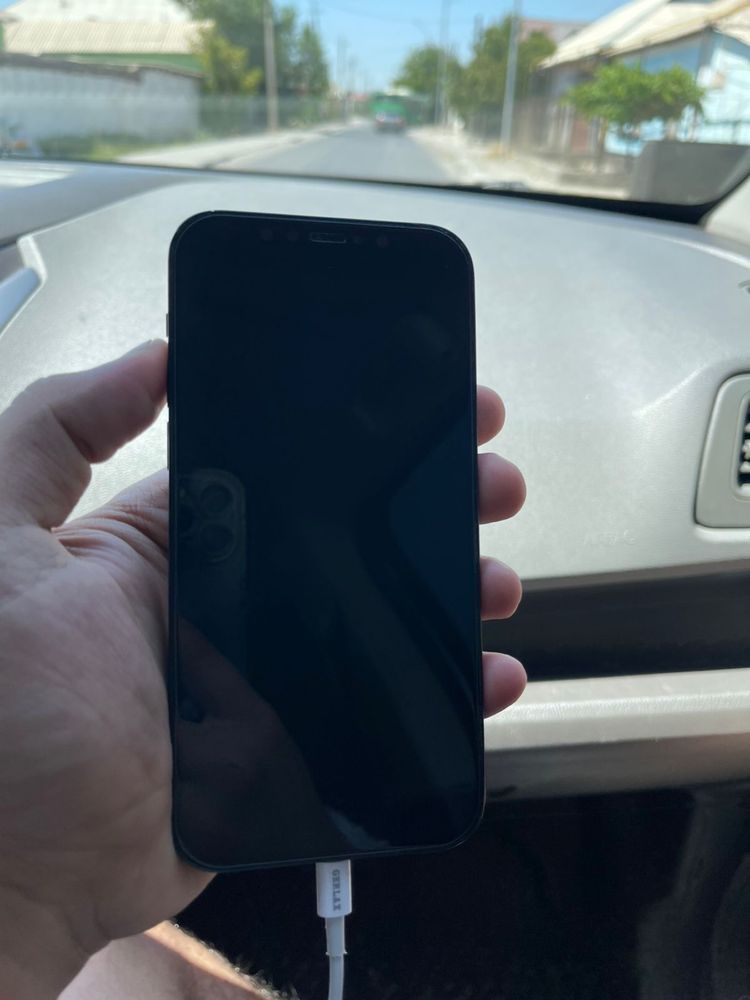 iPhone 12 64 GB Продается