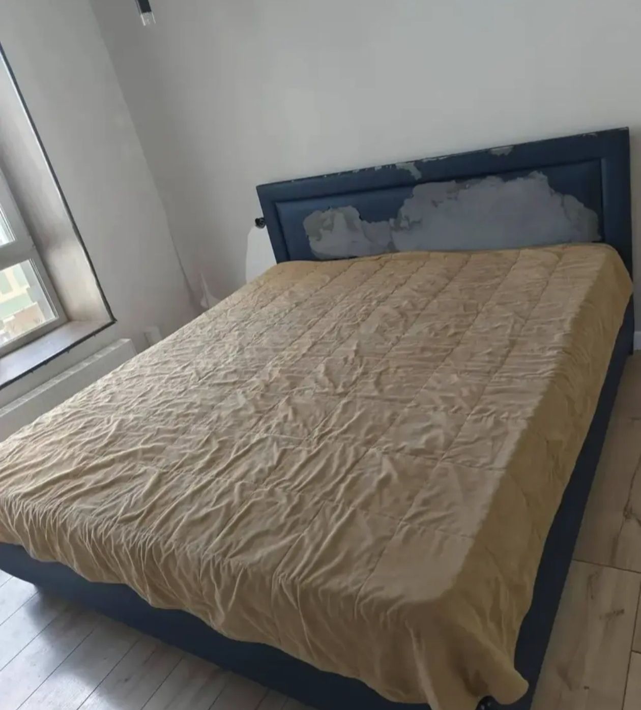 Продам кровать,срочно