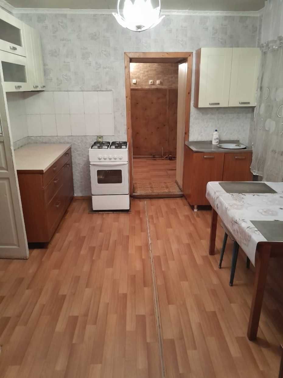 ,,, Продам 4-х комнатный ДОМ на ЖБИ, кирпич