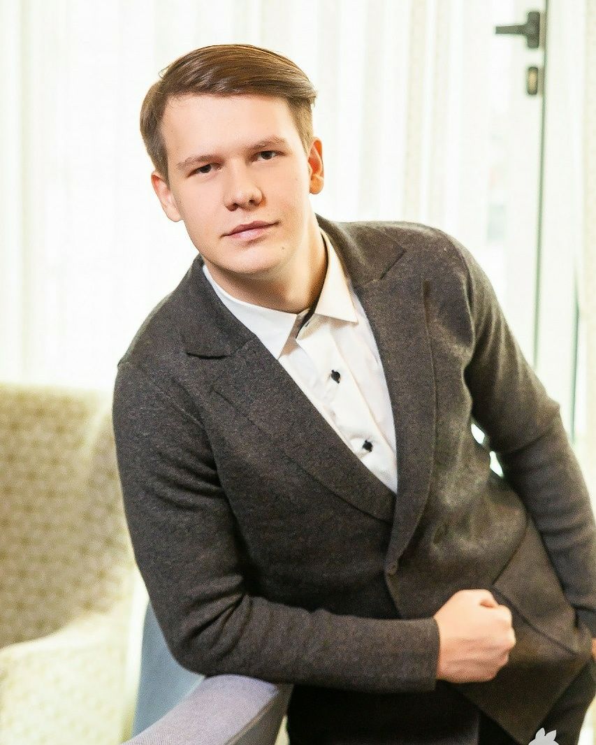 Ведущий, Тамада, Шоумен Алматы! Выпускной вечер