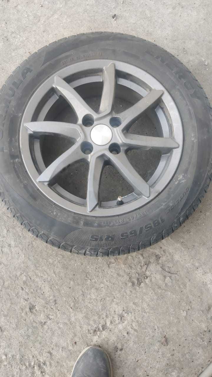 Титановые диски с летними автошинами 185/65 R15, 4 шт. (1 комплект)