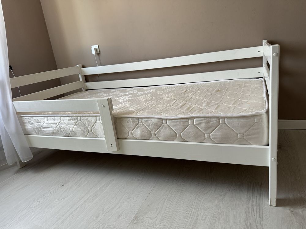 Кровать детский спальный