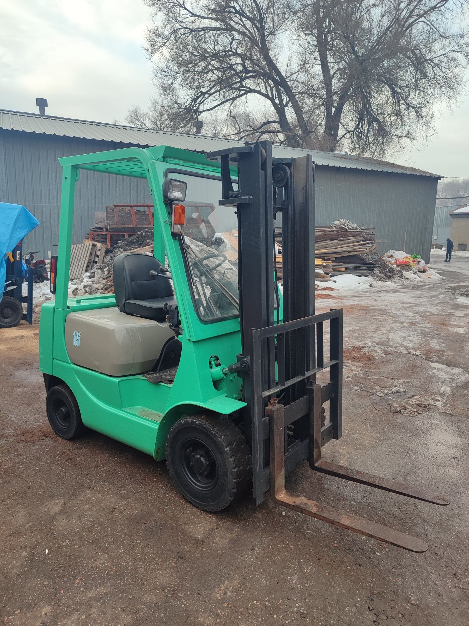 ЯПОНСКИЙ погрузчик Mitsubishi FG15 автомат