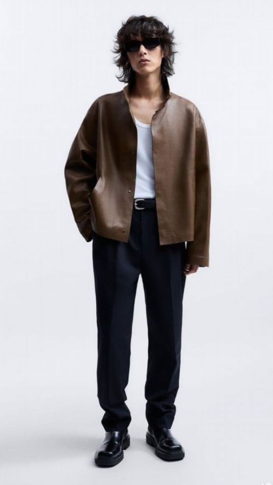 Продам натуральную кожанную куртку ZARA LIMITED.