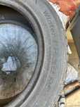 Комплект зимних шин 215/55 R17 98T