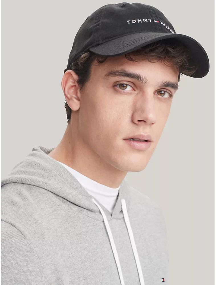 Кепка от Tommy Hilfiger оригинал
