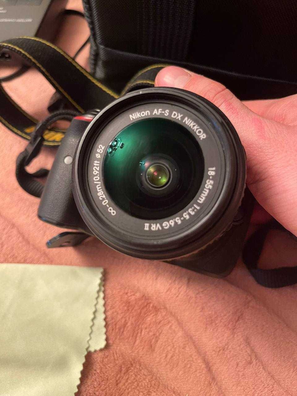 Зеркальная камера Nikon D5300 для фотосъёмки и видеосъемки проф