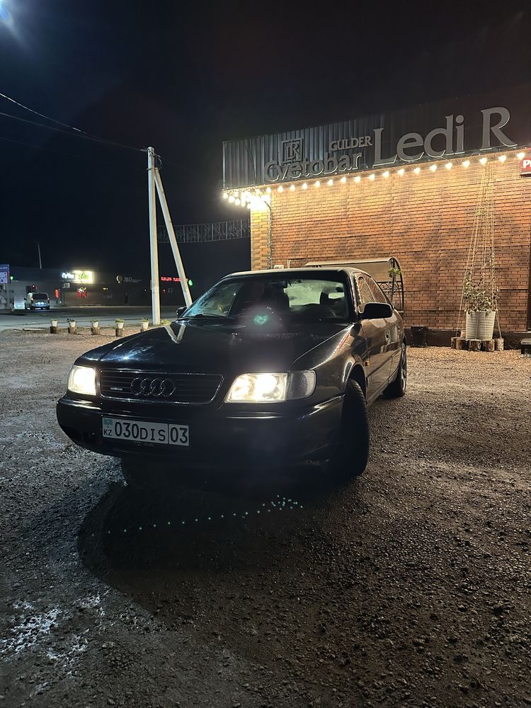 Продам Audi a6 c4