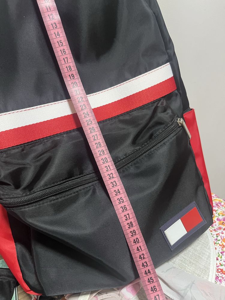 Рюкзак Tommy Hilfiger