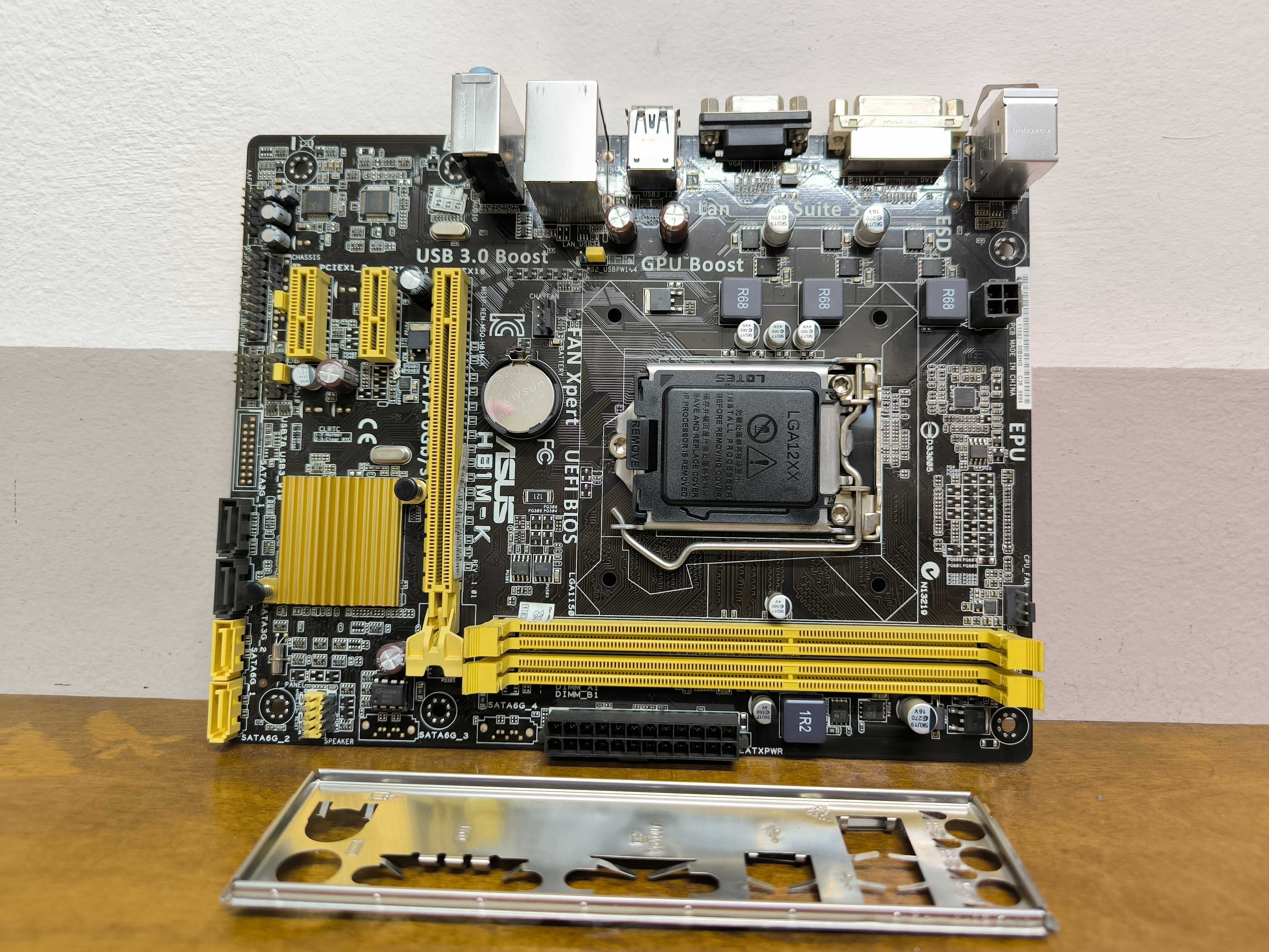 Asus H81M-K, Intel H81, LGA1150 2xDDR3 16Гб комплект + Pentium G3220