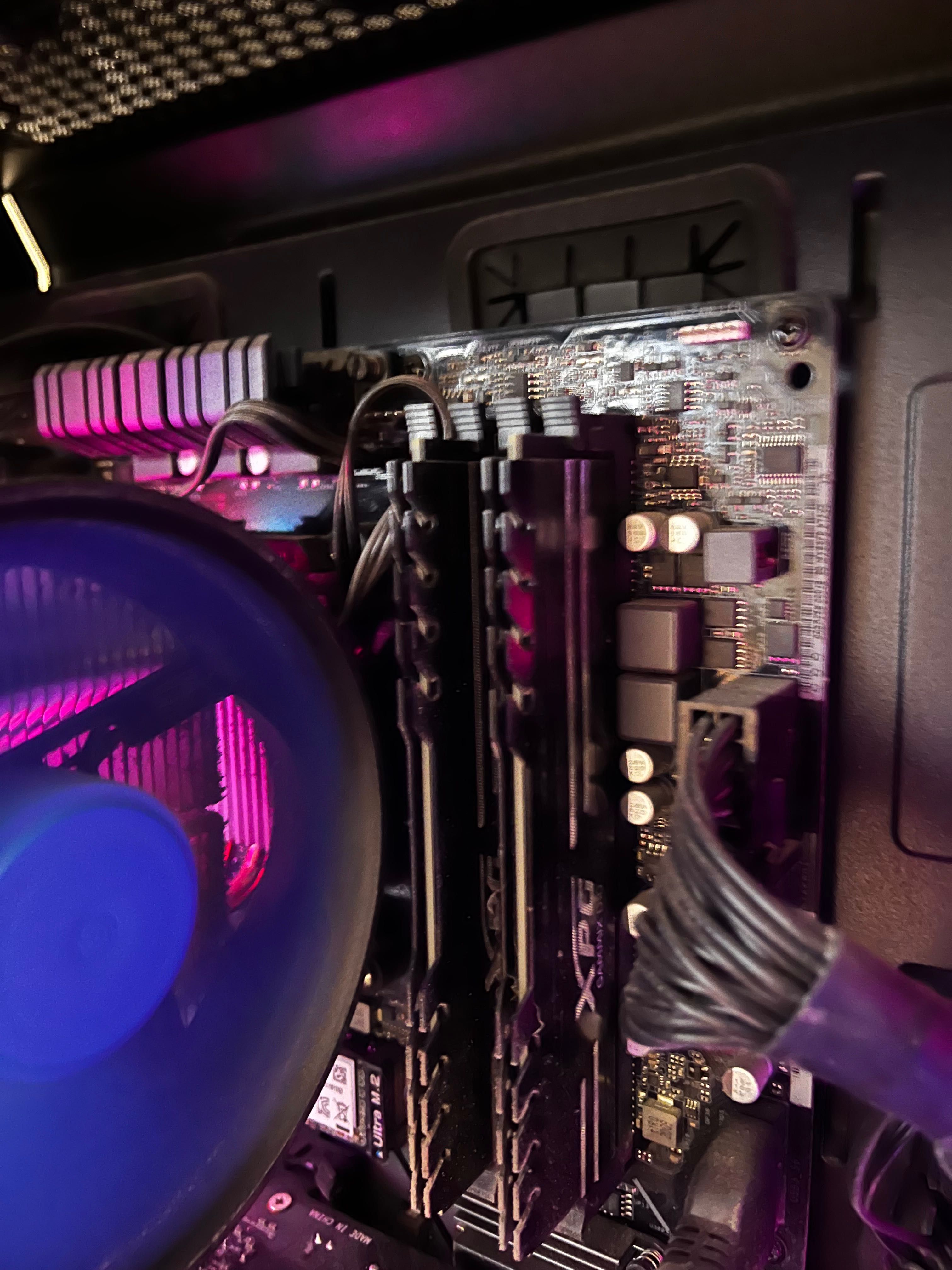 Продам комплектующие или раздельно видюху palit gtx1660 +процryzen2600