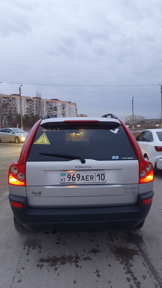 Продам безопасную машину.