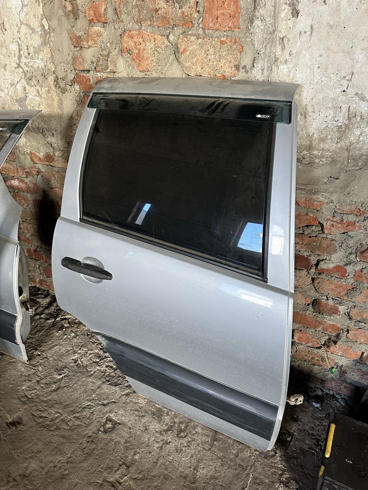 Дверь нива шевроле