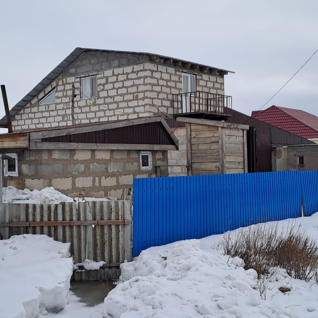 Дом новый, есть торг. Обмен на кв .