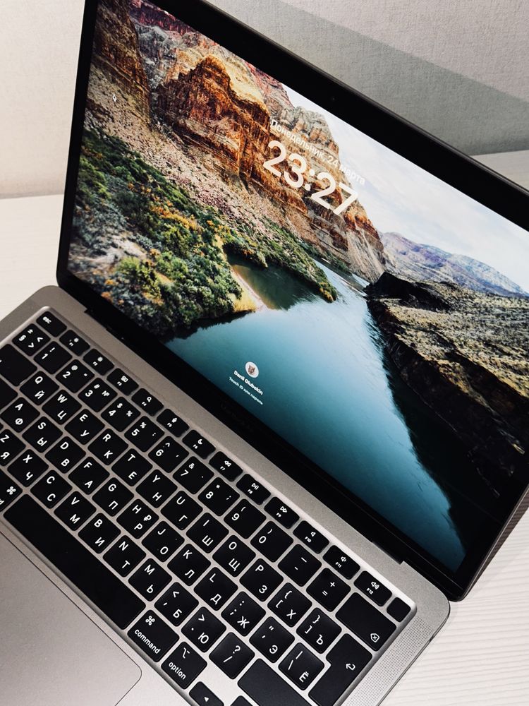 MacBook Air M1 256 гб