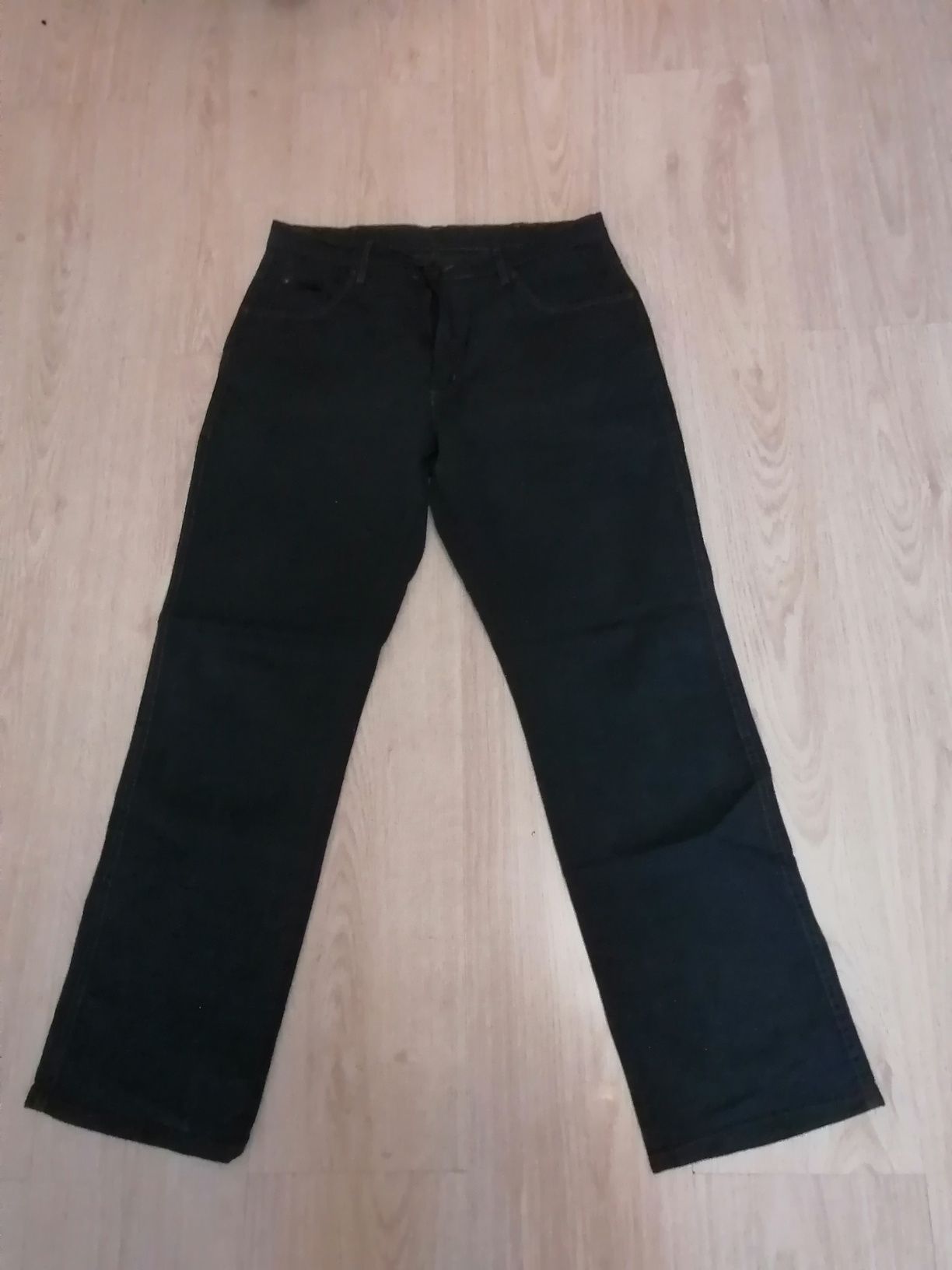 Мужские джинсы Wrangler