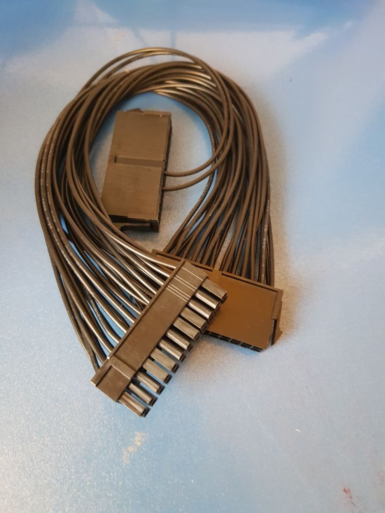 Шнуры/переходники/райеры для ПК. SATA-8/6 pin Molex-8/6 pin 6pin-8pin
