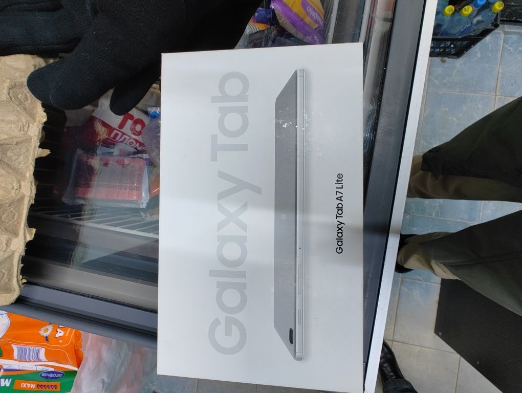 Продаю Samsung galaxy tab a7 lite 32 Гб в хорошем состоянии