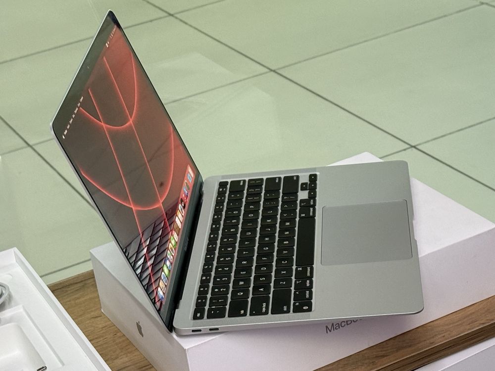 Новый Apple MacBook Air 13 M1 2024 EAC/98% емкости/SSD256GB/RAM8GB