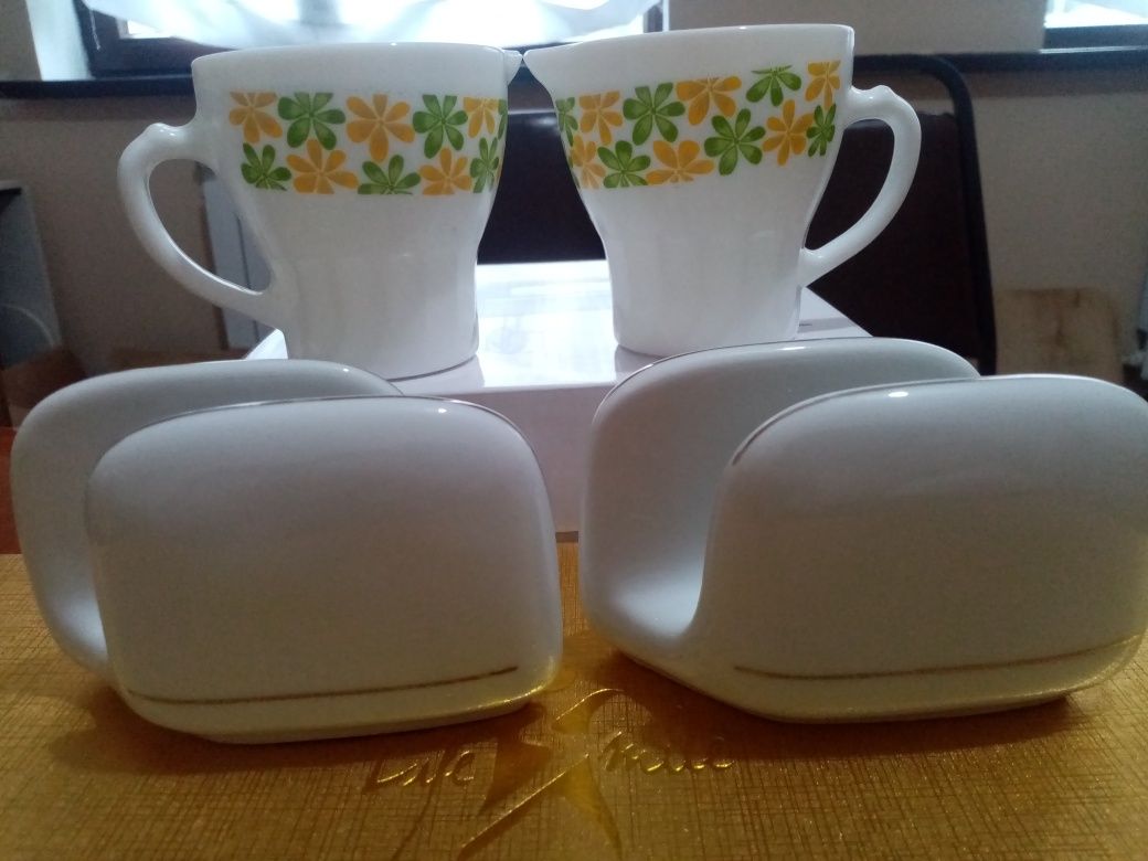 Салфетницы +в подарок молочницы