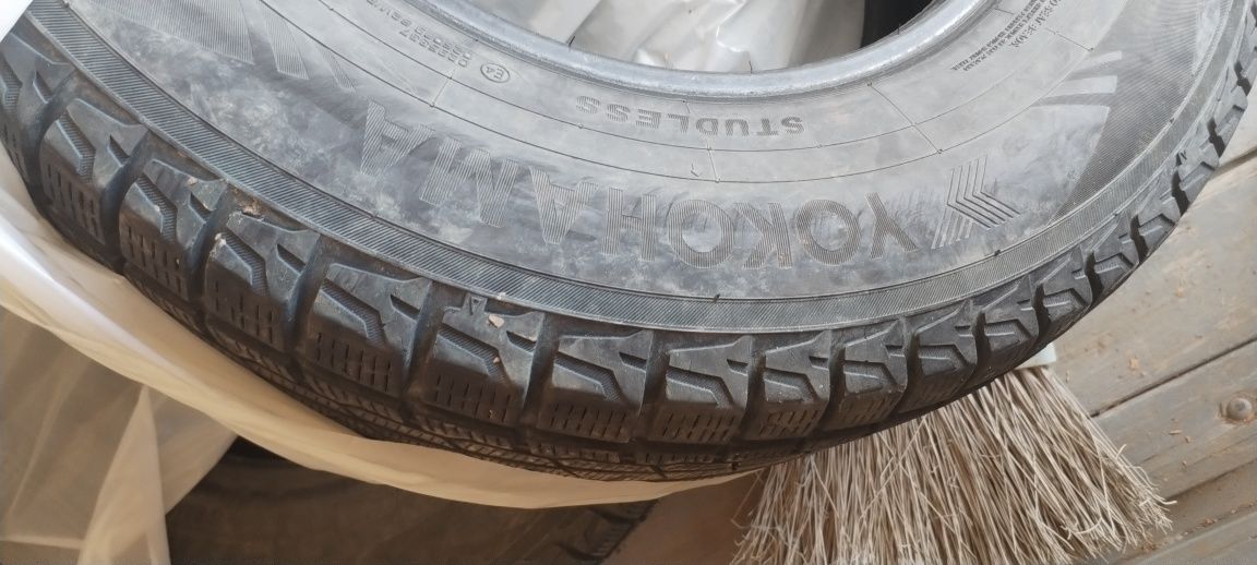Продам шины всесезонка