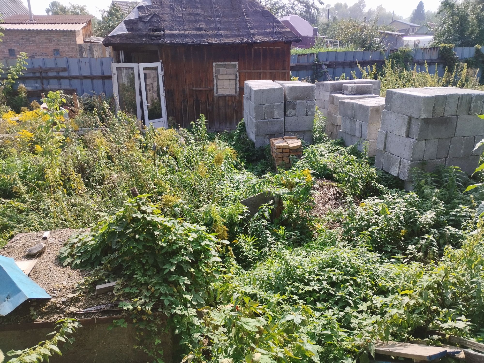 Срочно продам участок  р.Мирный