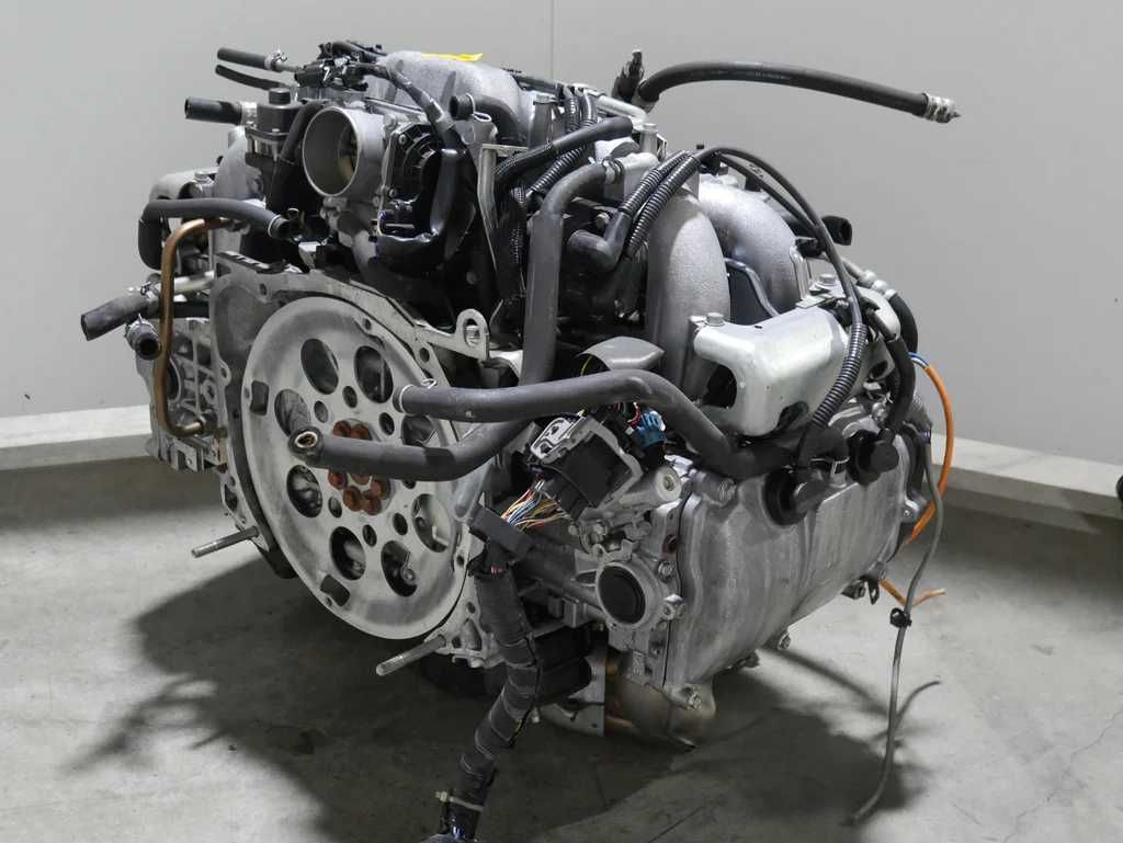 EJ252 Subaru Двигатель